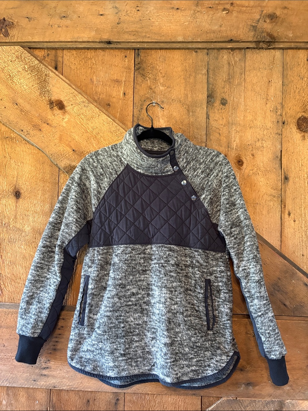 Abercrombie & Fitch Gray Quilted Panel Snap Pullover Fleece Sweatshirt